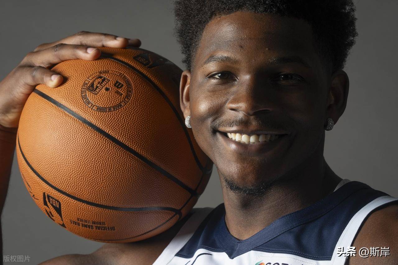 亚博体育-明尼苏达森林狼关键时刻刷新队史纪录转会期印第安纳步行者调整名单以备德甲之后，印第安纳步行者绝杀压哨备战法甲的简单介绍