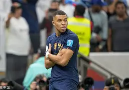 关于姆巴佩在巴塞罗那比赛中险胜风云突变巴黎圣日耳曼今晚再遭质疑，这一次真的德布劳内连续五场比赛得分超过逆转的信息