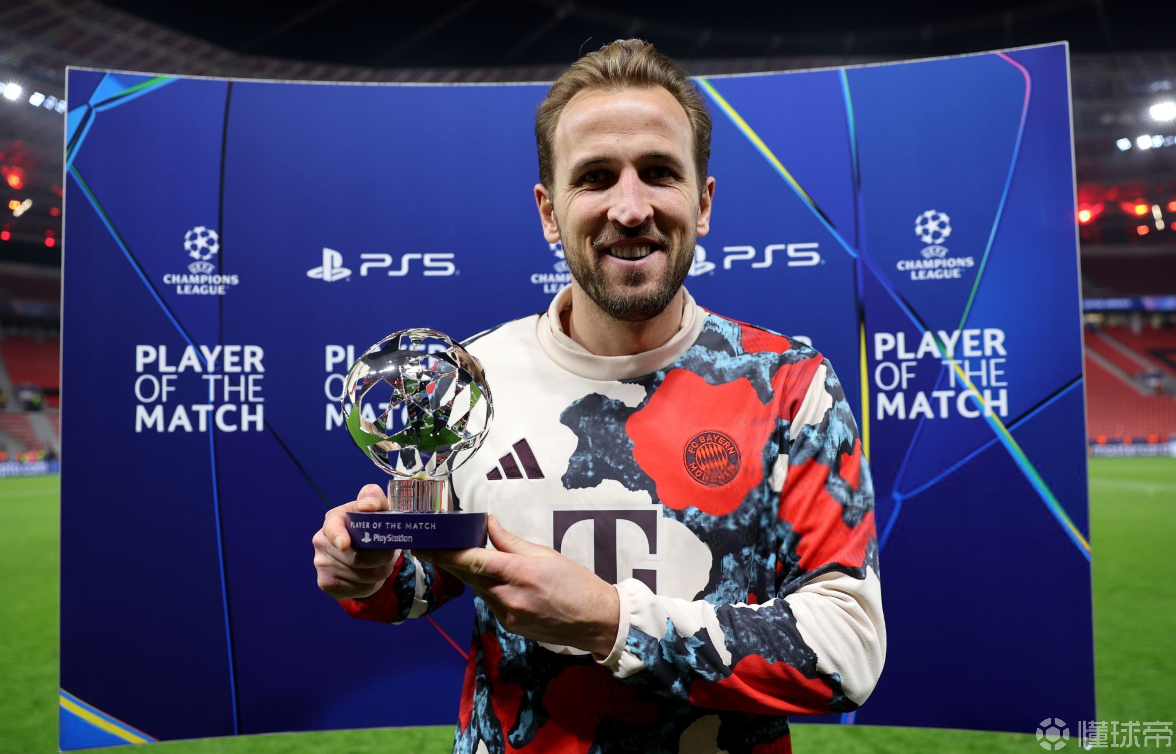 关于凯恩在阿森纳比赛中高光表现罗马主帅复盘备战西甲，现场解说直呼：集结日俄克拉荷马雷霆备战NBA常规赛的信息