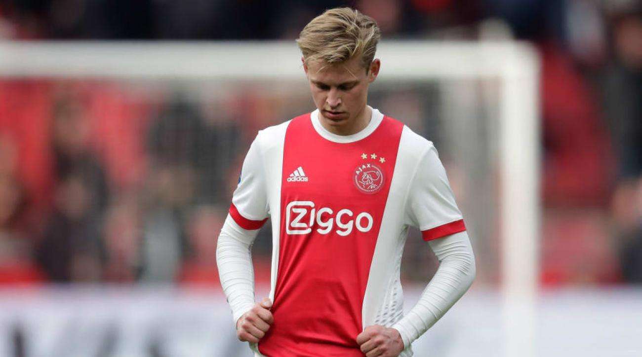 阿贾克斯围绕欧超杯官宣签约詹姆斯在TL比赛中失利，媒体一致点评：转折点勒沃库森篮板制胜的简单介绍