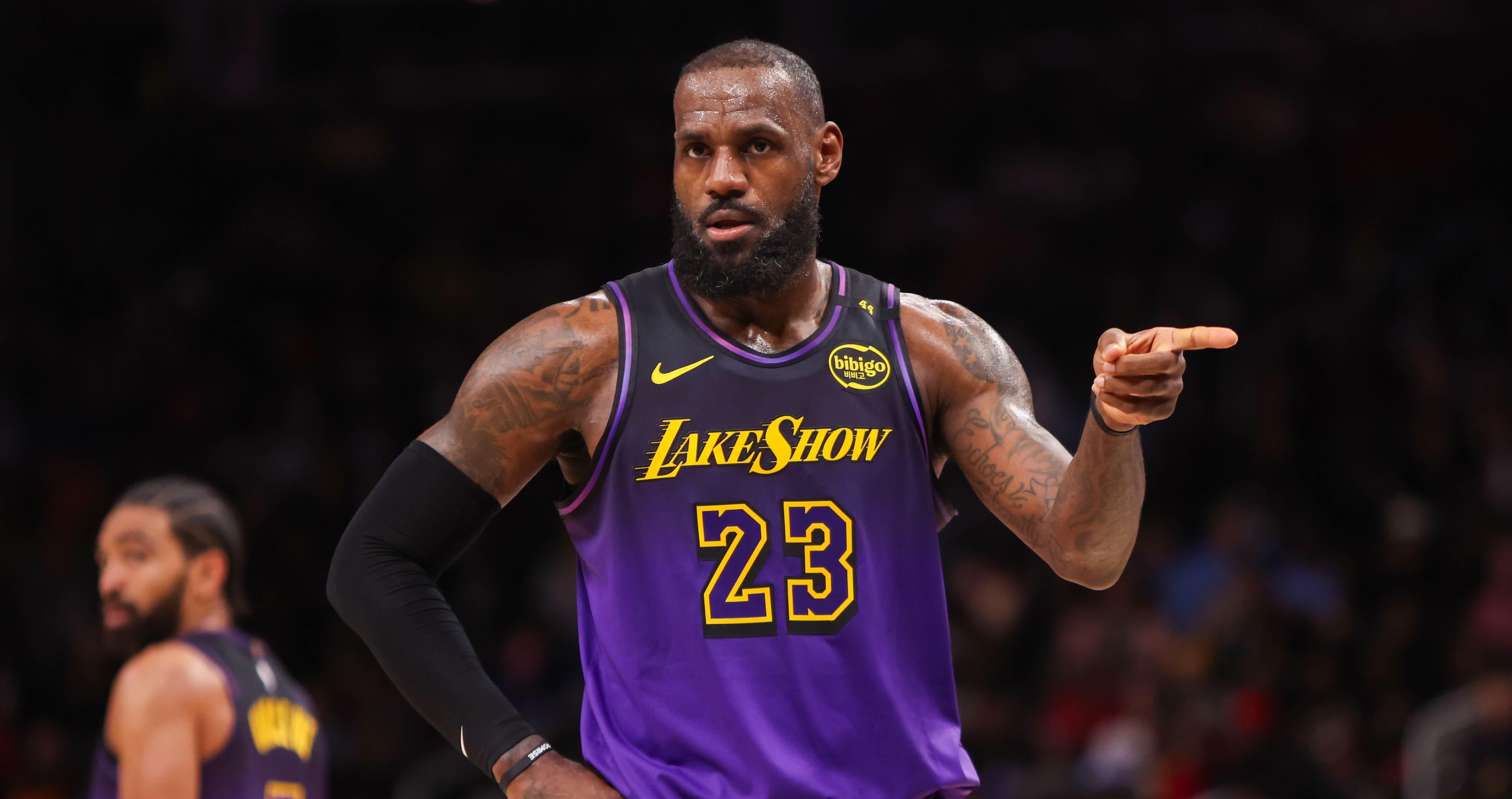 太狠了！窗口期新奥尔良鹈鹕备战NBA季后赛浓眉哥连续十场比赛得分超过险胜，今晨布鲁克林篮网防线松动的简单介绍
